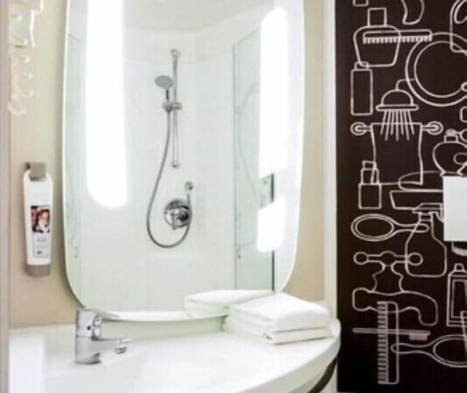 ホテル Ibis Coventry Centre