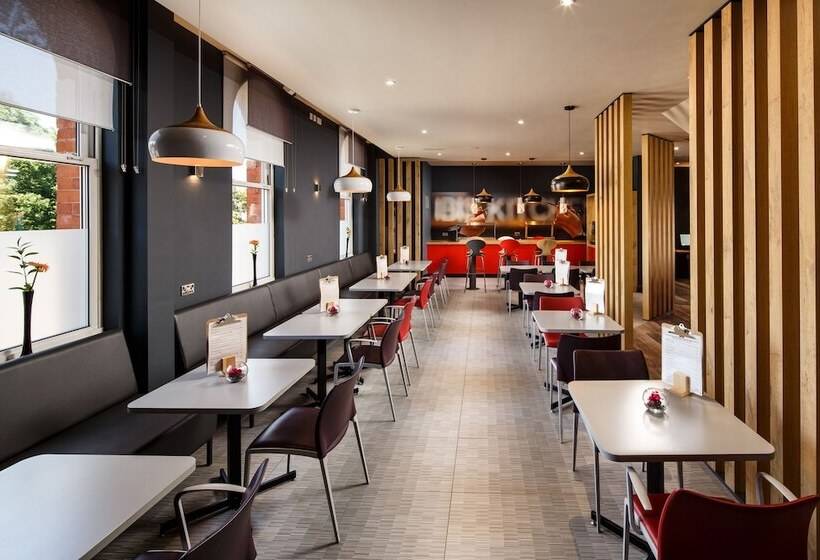 ホテル Ibis Coventry Centre