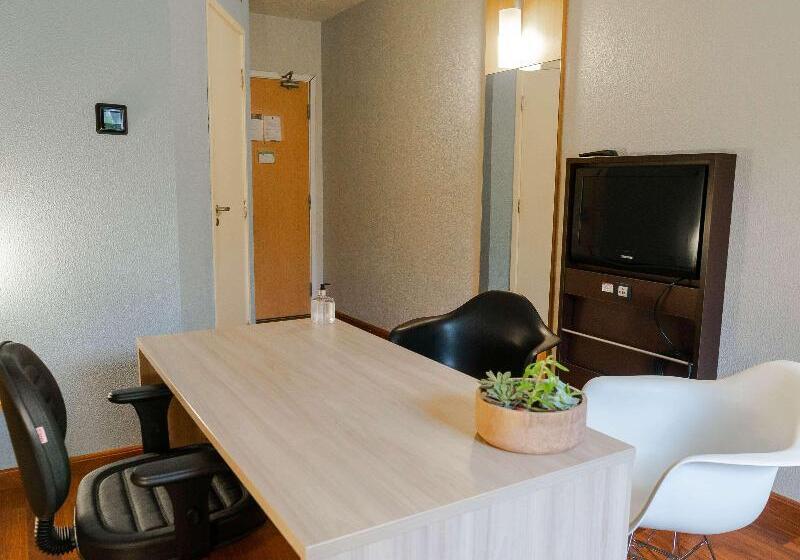 فندق Ibis Curitiba Aeroporto