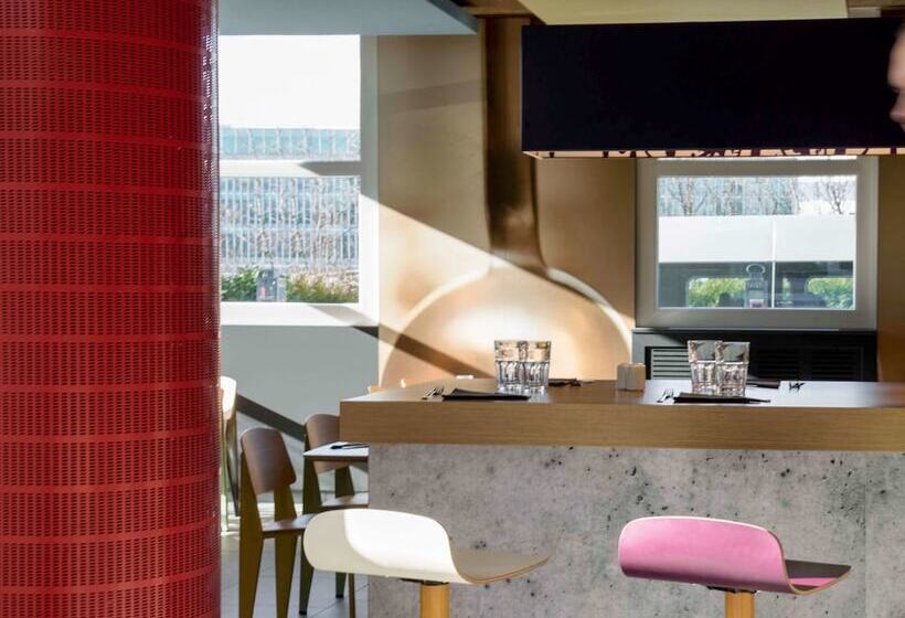 בית מלון כפרי Ibis Geneve Aeroport