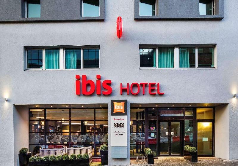 בית מלון כפרי Ibis Glasgow City Centre – Sauchiehall St