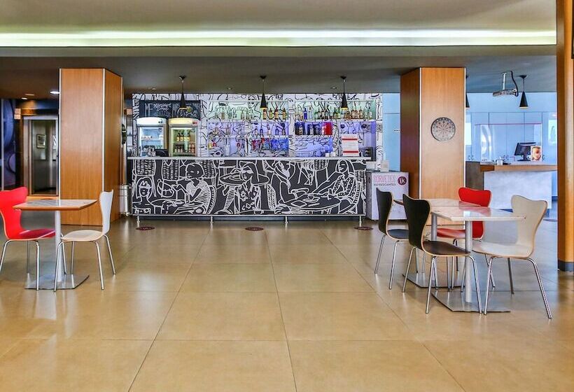 ホテル Ibis Goiania