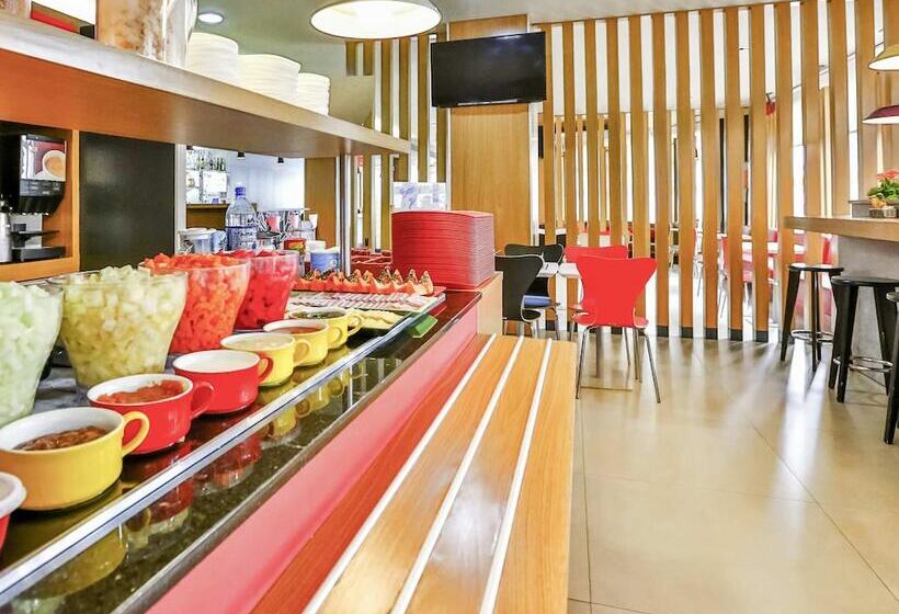 ホテル Ibis Goiania