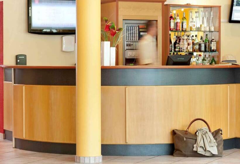 فندق Ibis Köln Frechen