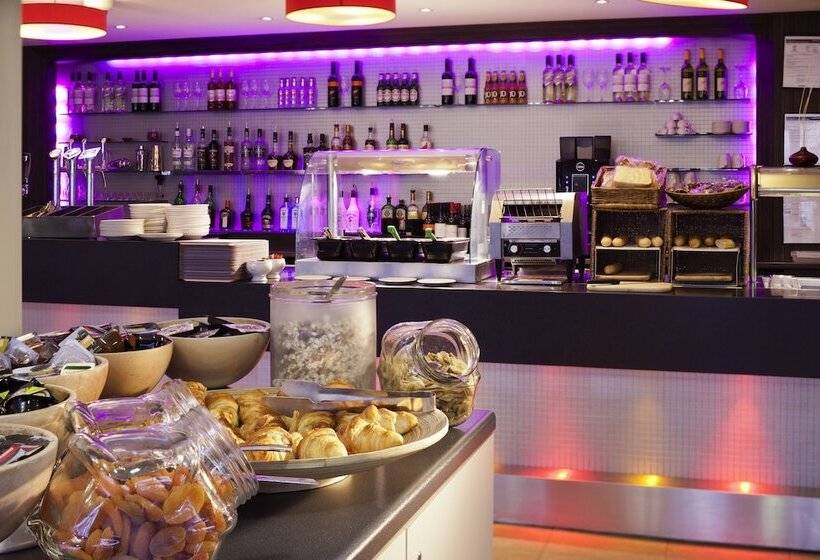 בית מלון כפרי Ibis Liverpool Centre Albert Dock – Liverpool One