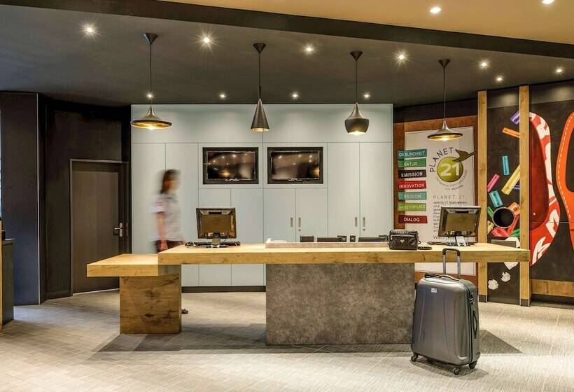 בית מלון כפרי Ibis Luzern Kriens