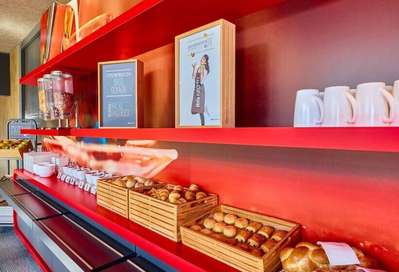 בית מלון כפרי Ibis Luzern Kriens