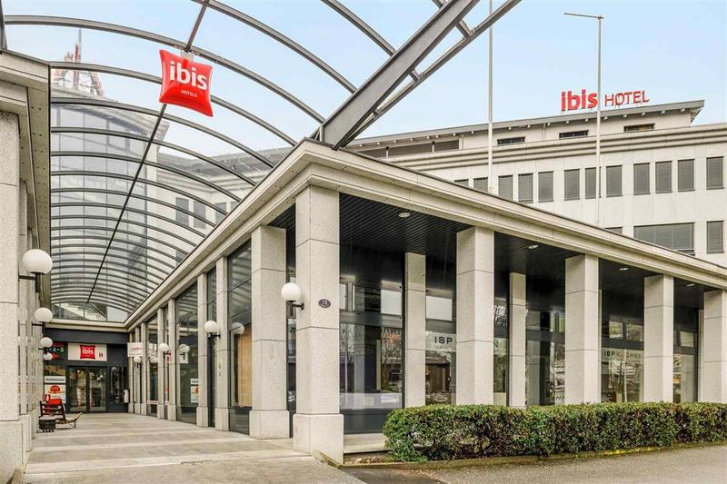 בית מלון כפרי Ibis Luzern Kriens