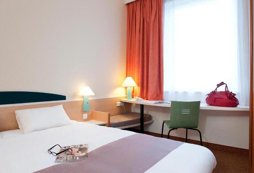 Отель Ibis Monterrey Aeropuerto