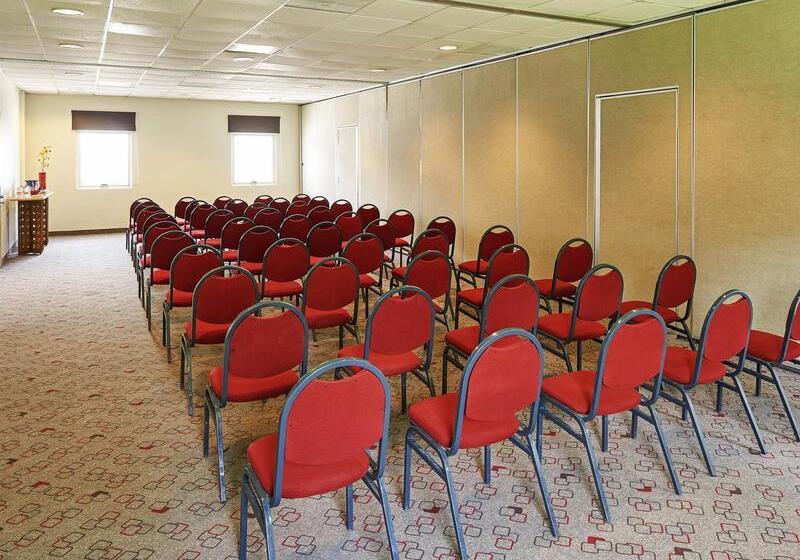 Отель Ibis Monterrey Aeropuerto