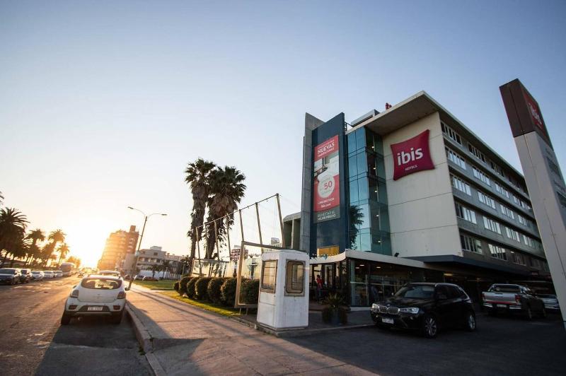 هتل Ibis Montevideo Rambla