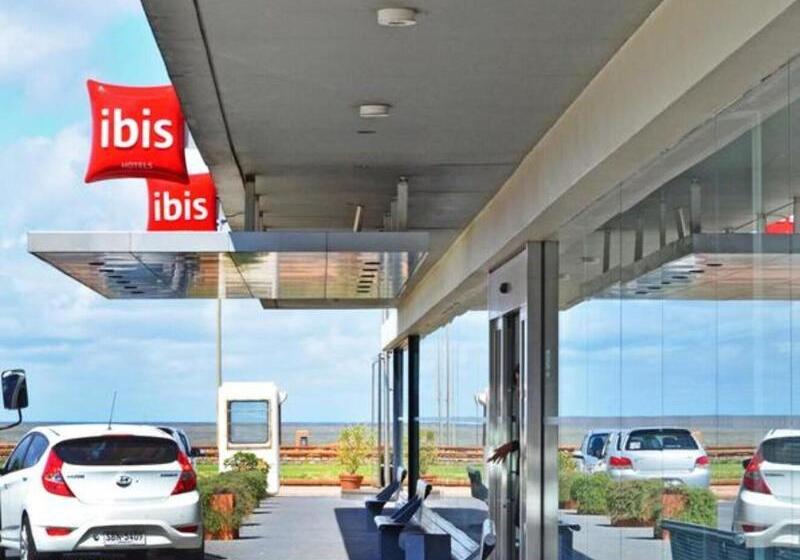 هتل Ibis Montevideo Rambla
