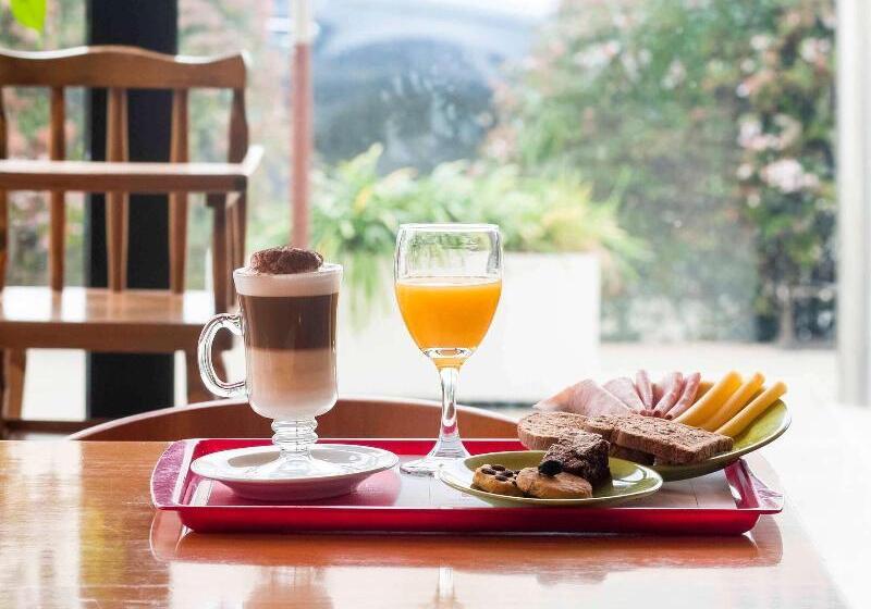 هتل Ibis Montevideo Rambla