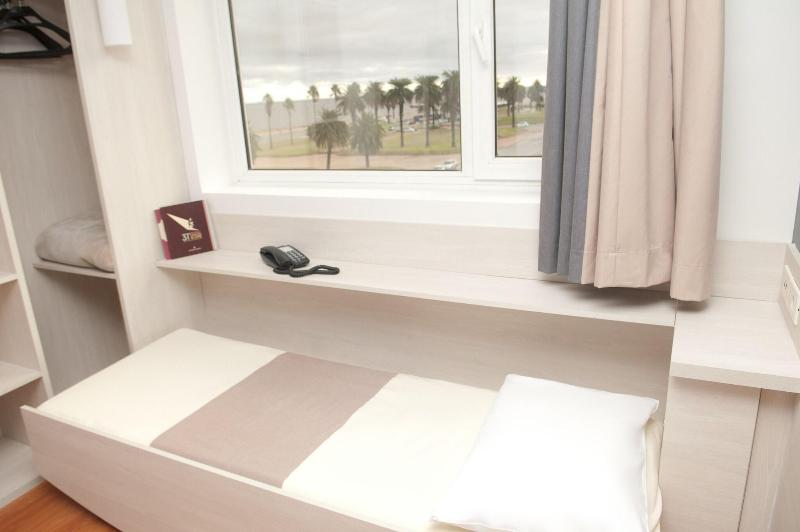 هتل Ibis Montevideo Rambla