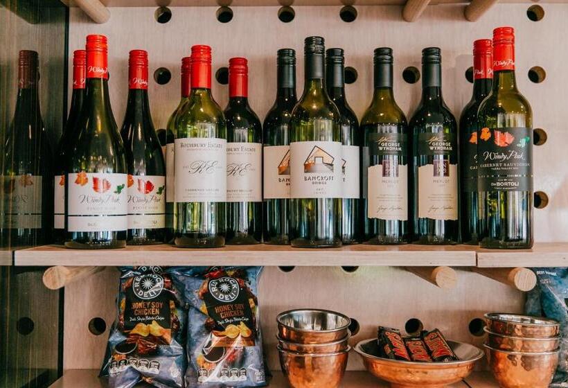 هتل Ibis Newcastle