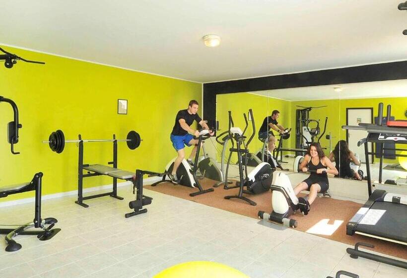 فندق Ibis Orange Sud