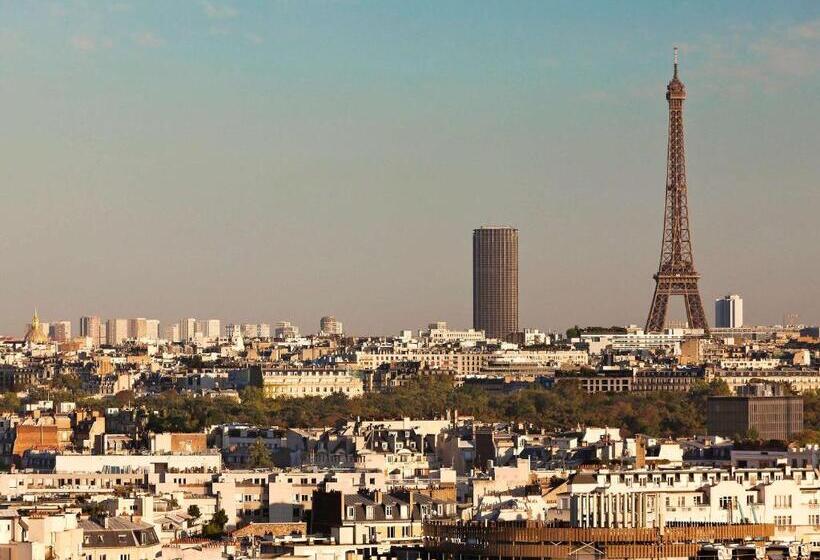 Отель Ibis Paris La Defense Courbevoie