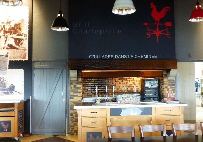 Отель Ibis Styles Pontivy Centre Bretagne