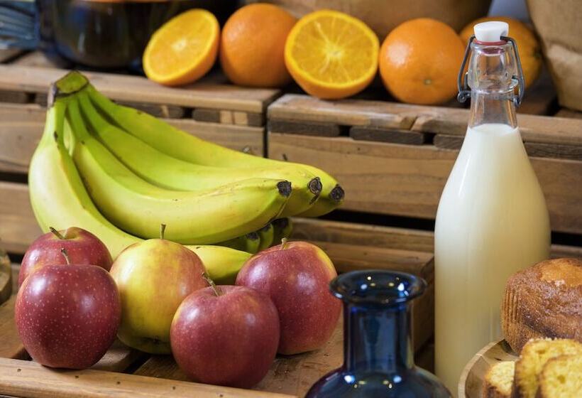 Отель Ibis Porto Sul Europarque