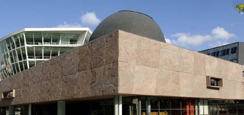 ホテル Ibis Rennes Centre Gare Sud