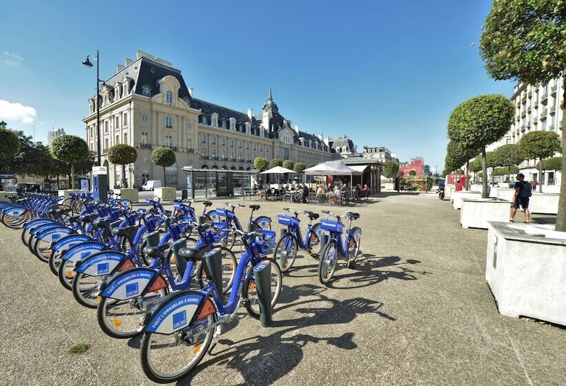 ホテル Ibis Rennes Centre Gare Sud