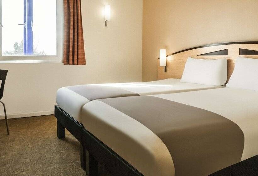 هتل Ibis Rotherham East –