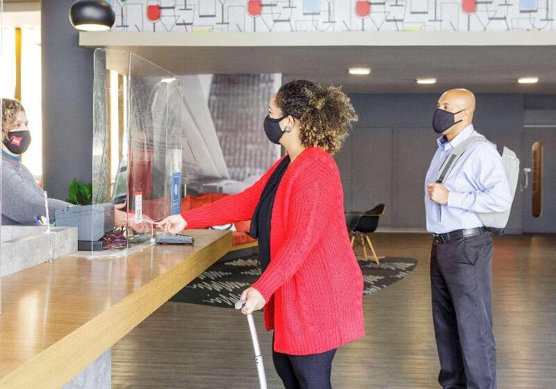 Отель Ibis Sao Jose Dos Campos Dutra