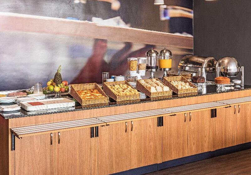 Отель Ibis Sao Jose Dos Campos Dutra