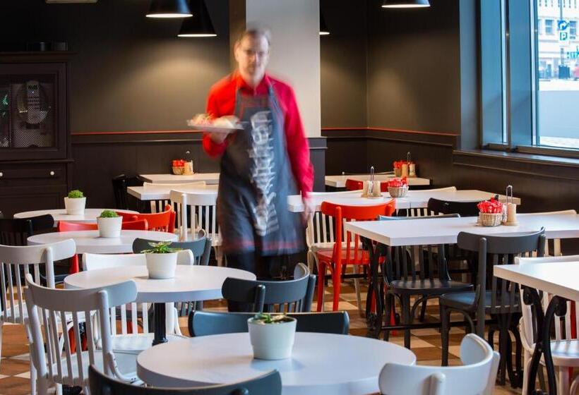 فندق Ibis Szczecin Centrum