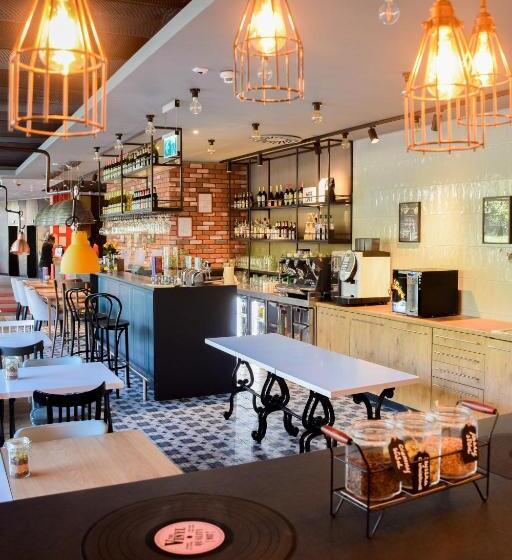 فندق Ibis Szczecin Centrum