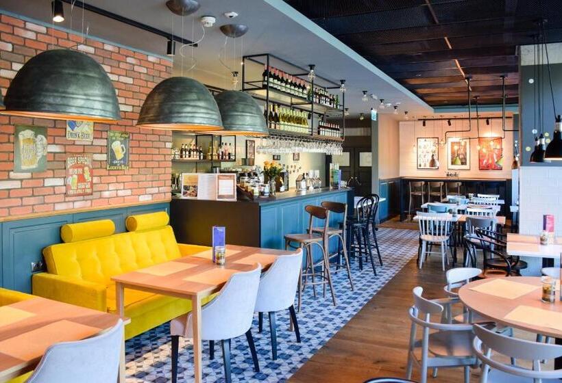 فندق Ibis Szczecin Centrum