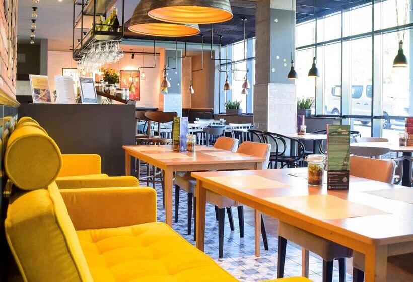 فندق Ibis Szczecin Centrum