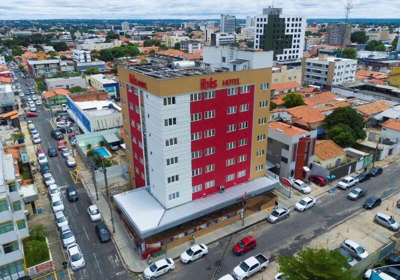 בית מלון כפרי Ibis Teresina