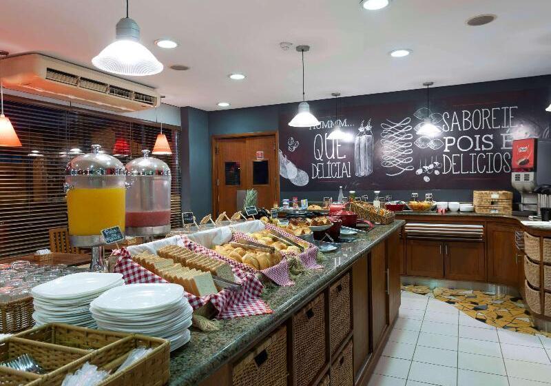 בית מלון כפרי Ibis Teresina