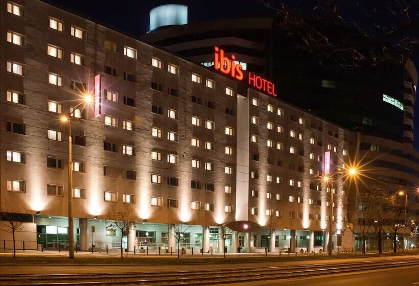 فندق Ibis Warszawa Centrum