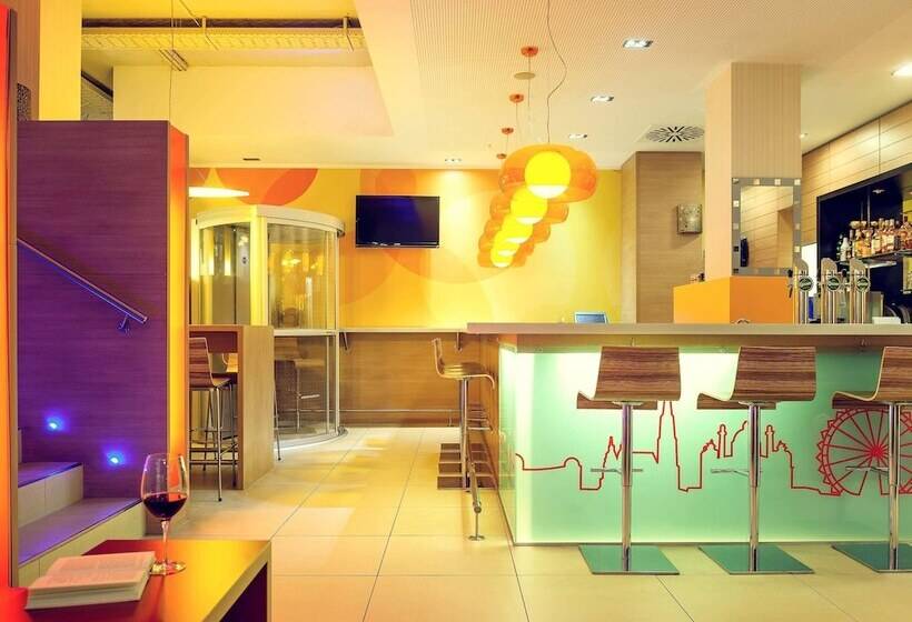 ホテル Ibis  Wien Messe
