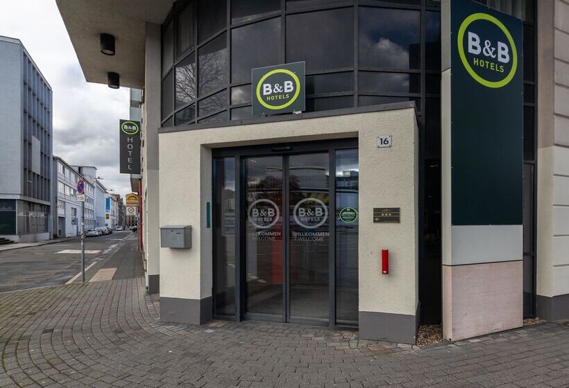 B&B HOTEL Wuppertal-City