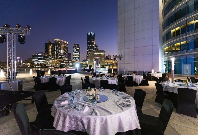 هتل Jumeirah Emirates Towers Dubai