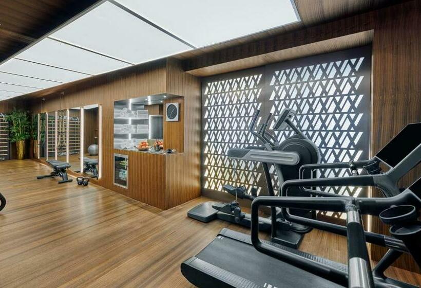 فندق Mandarin Oriental, Munich