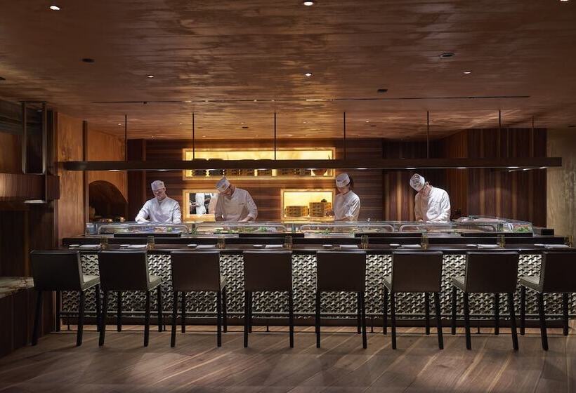 فندق Mandarin Oriental, Munich