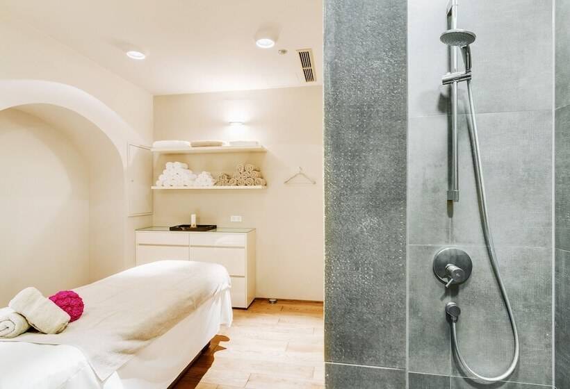 فندق Mandarin Oriental, Munich