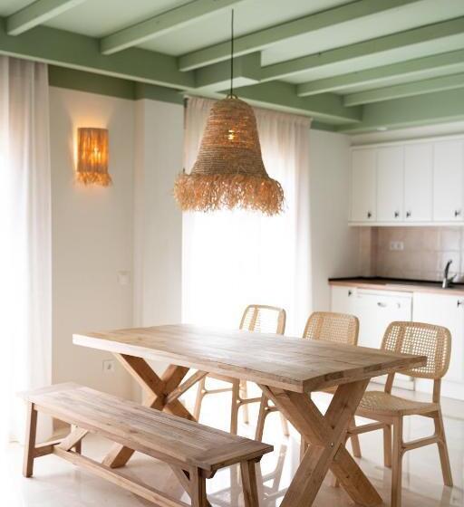 Отель Rooms By Jova