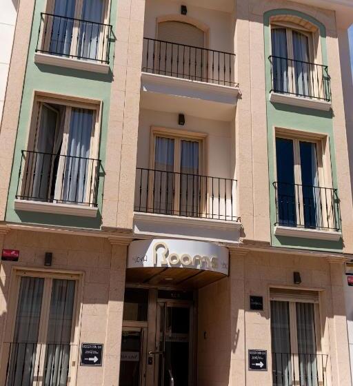 Отель Rooms By Jova