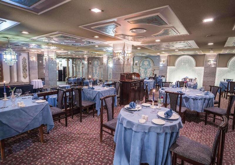 Отель Mercure Alger Aeroport