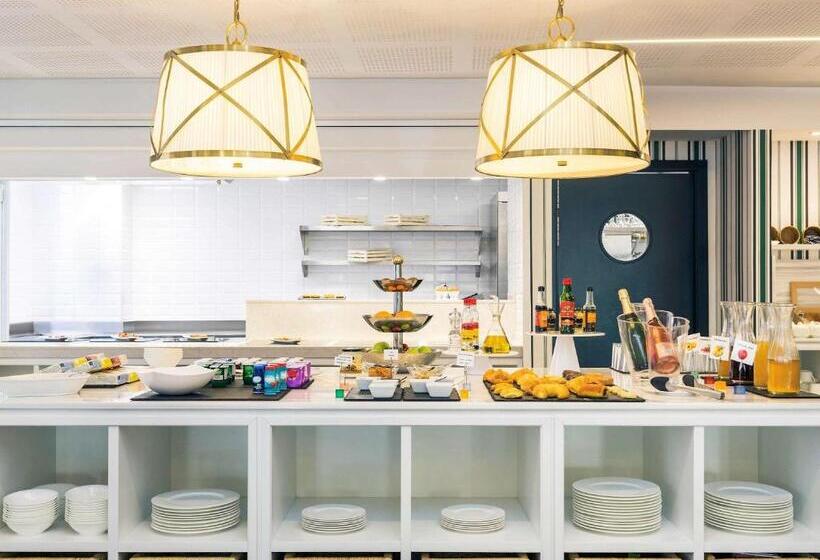 Отель Mercure Jardines De Albia