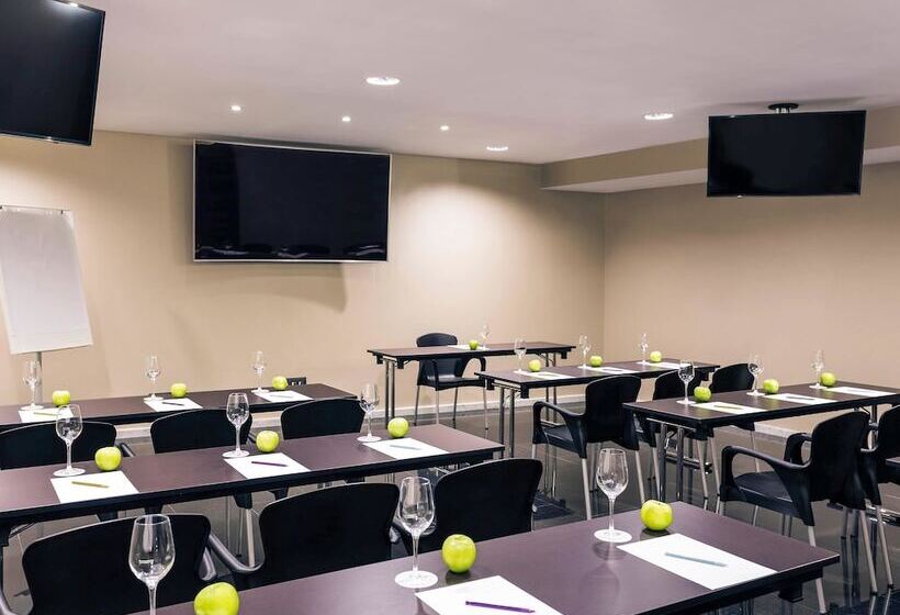 Отель Mercure Jardines De Albia