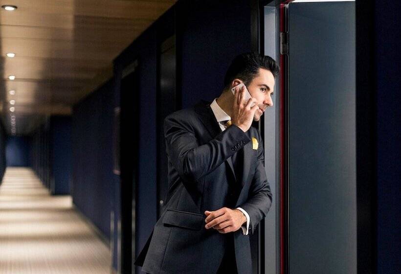 Отель Mercure Jardines De Albia