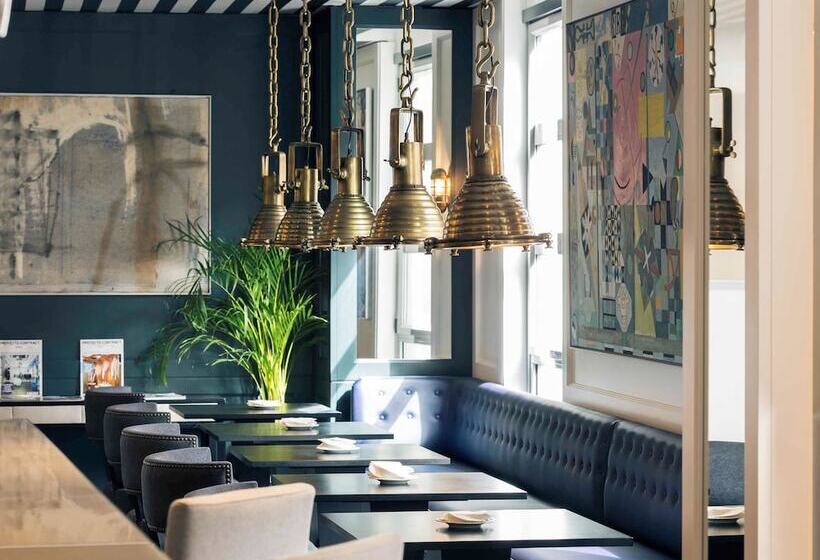 Отель Mercure Jardines De Albia