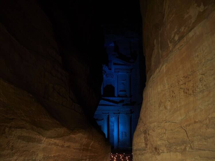 هتل Grand Mercure Petra