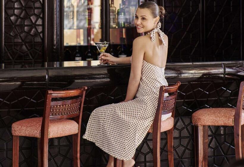 هتل Grand Mercure Petra